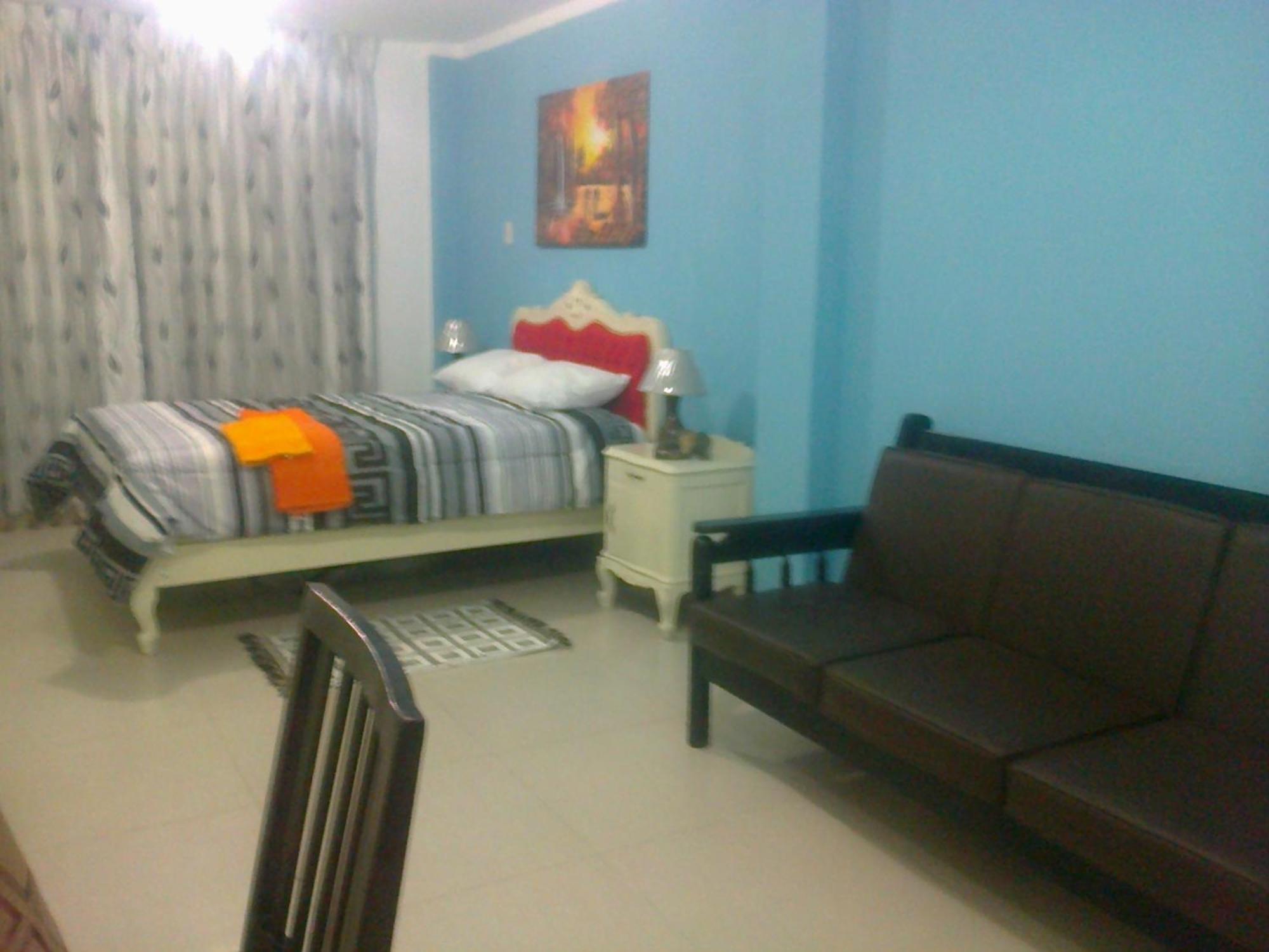 Strenua - Las Quintanas Hostel Trujillo Cameră foto